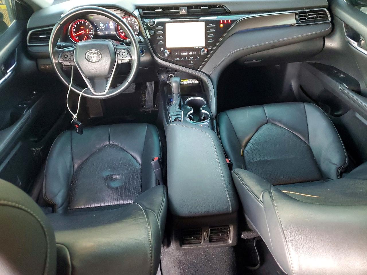 Toyota Camry Xse