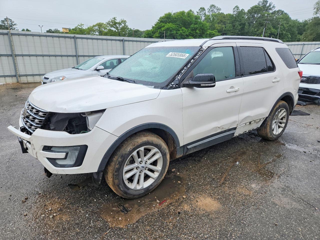 Salvage Ford Explorer Image
