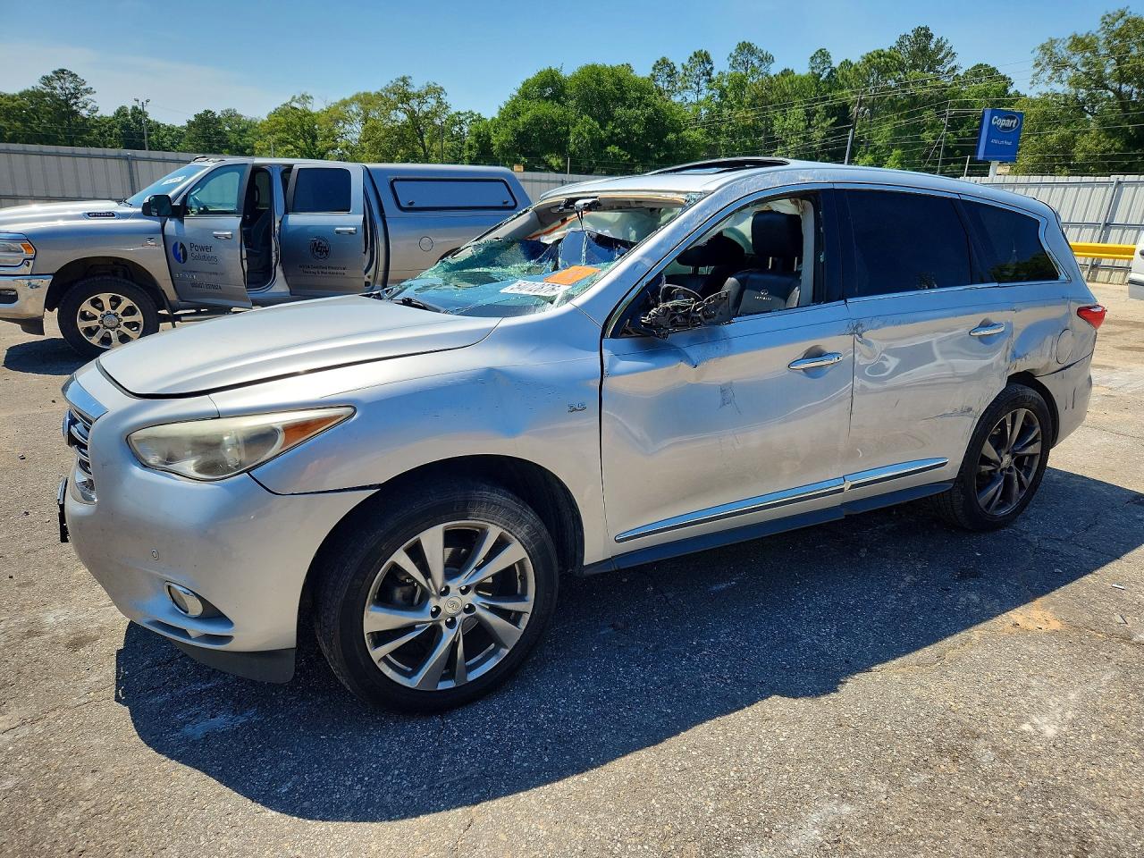 Salvage INFINITI Qx Image