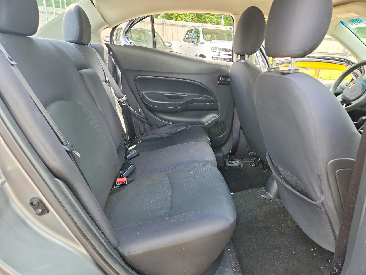 Mitsubishi Mirage G4 Es