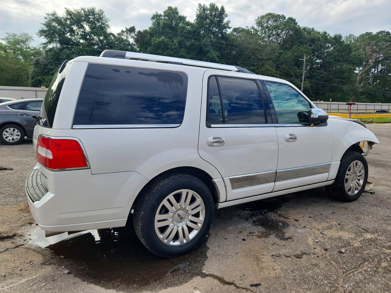 Lincoln Navigator