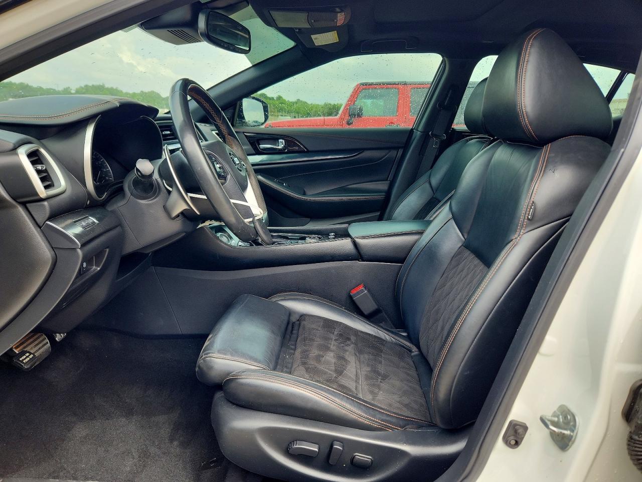 Nissan Maxima Sr