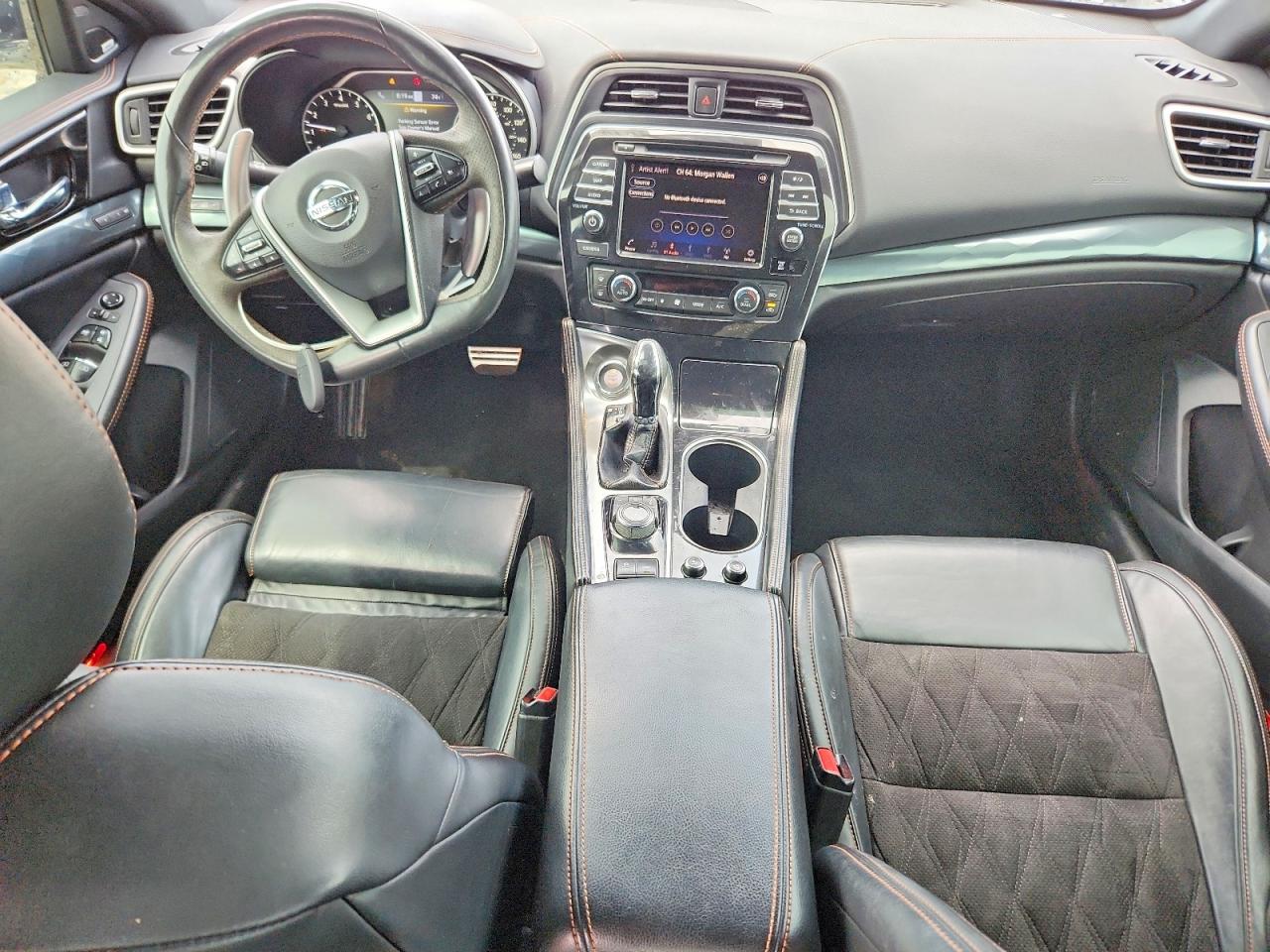 Nissan Maxima Sr