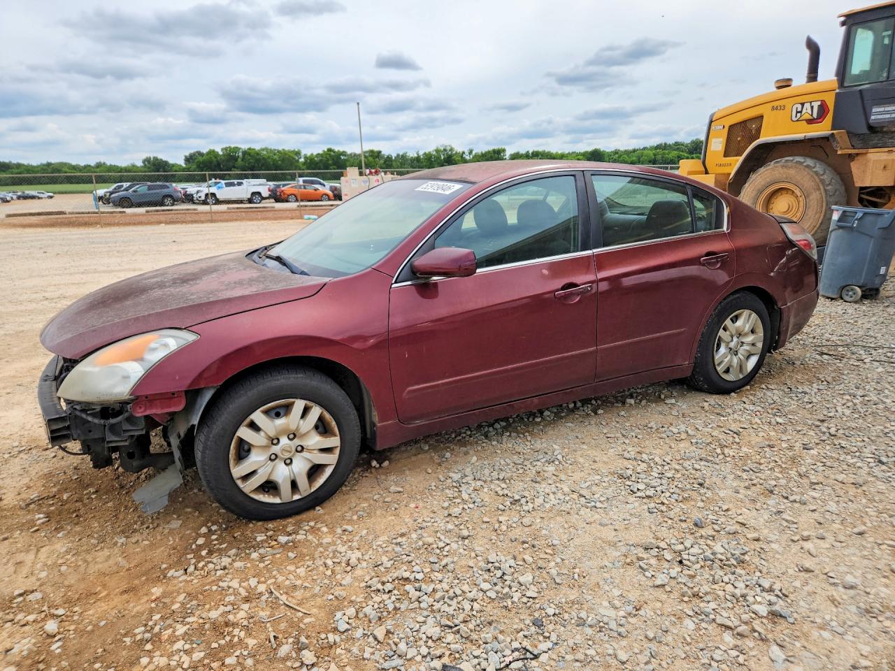 Salvage Nissan Altima Image