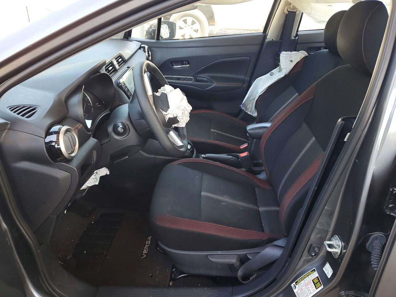 Nissan Versa Sr