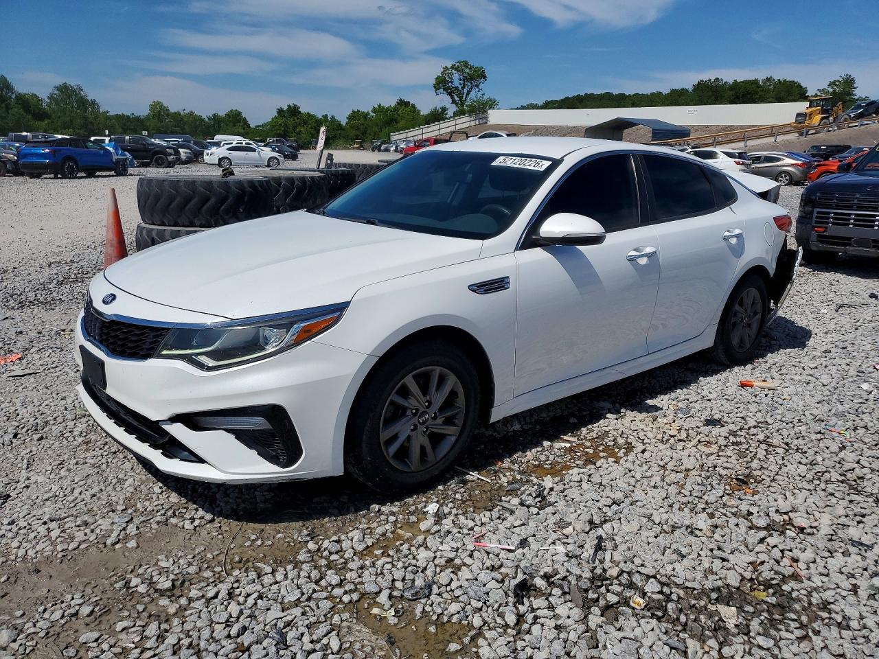 Salvage Kia Optima Image