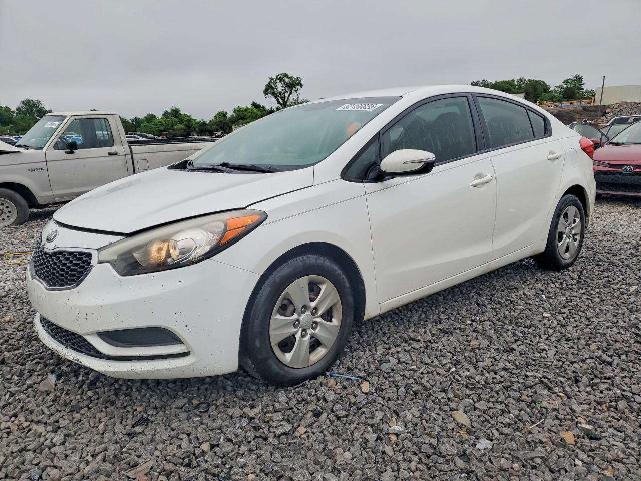 Salvage Kia Forte Image