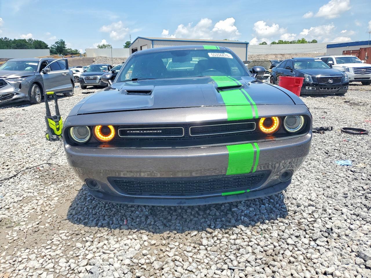 Dodge Challenger Sxt
