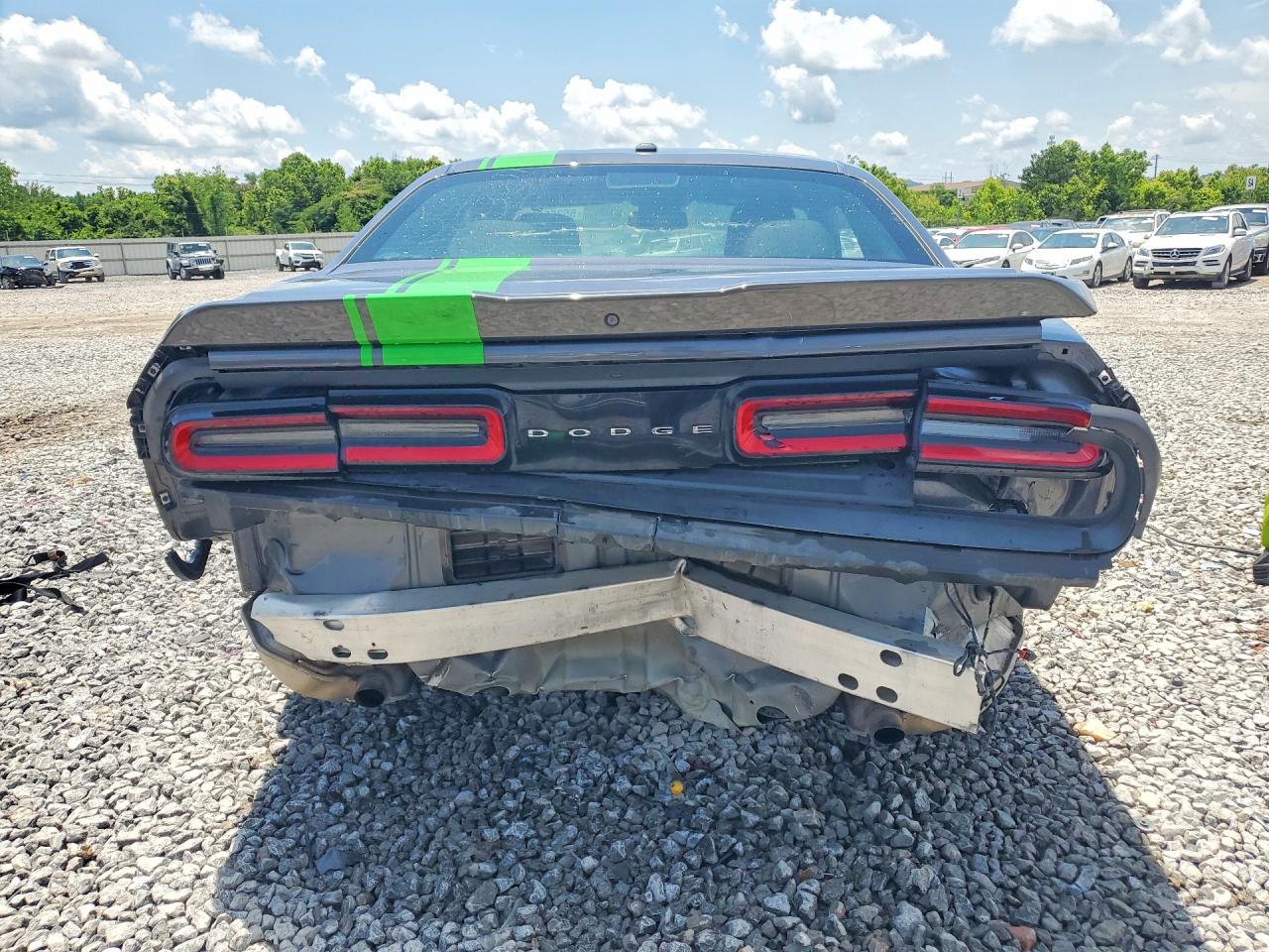 Dodge Challenger Sxt