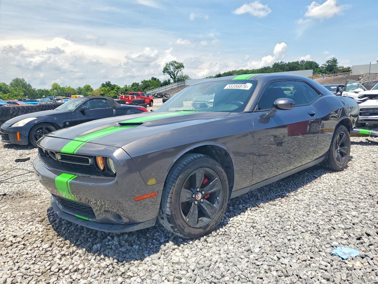 Salvage Dodge Challenger Image