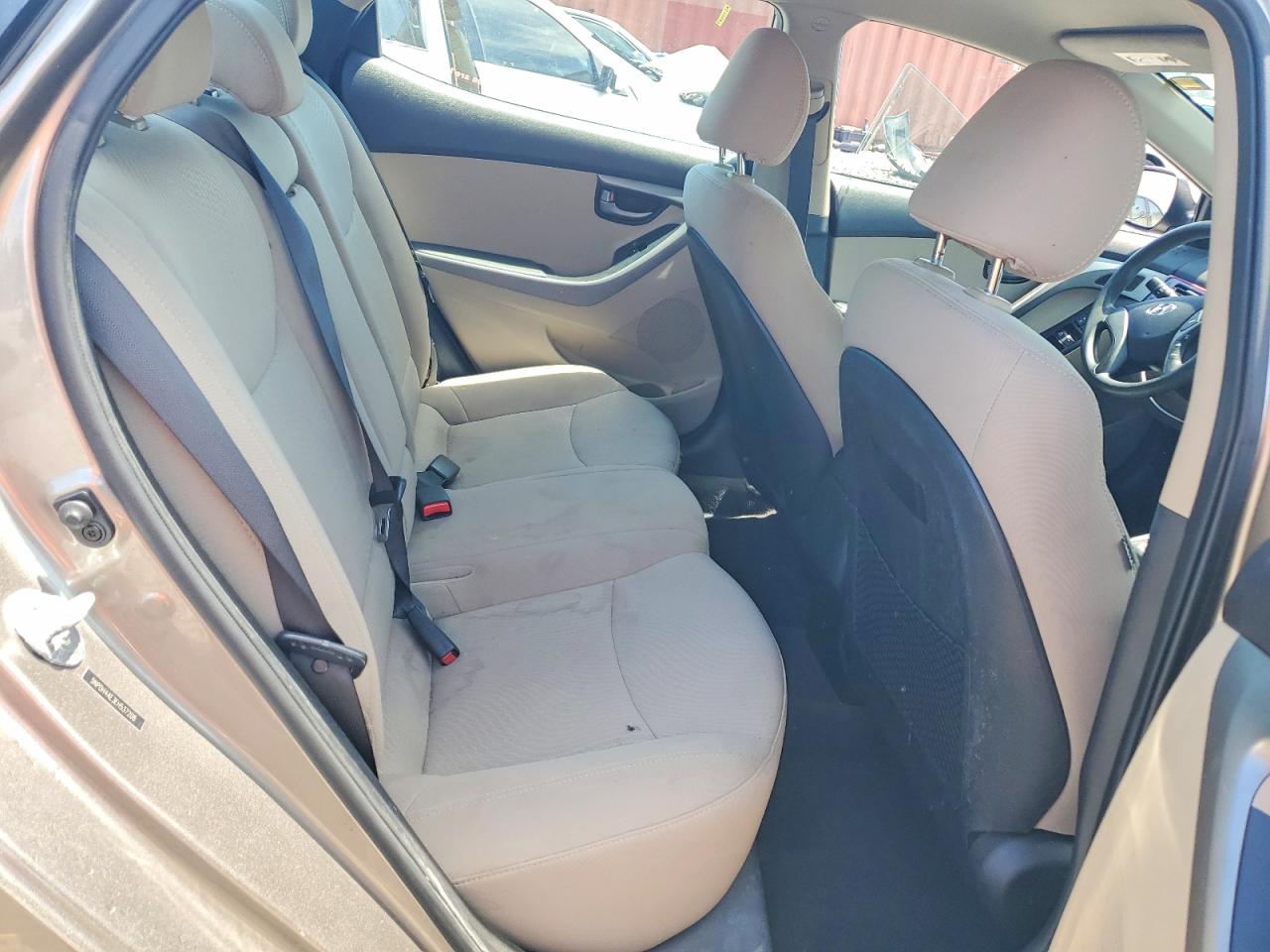 Hyundai ELANTRA Se