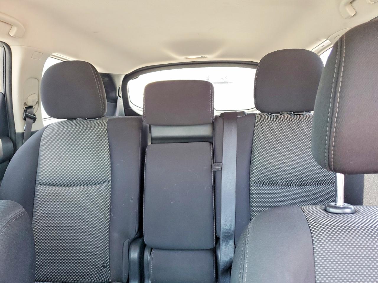 Nissan Pathfinder S