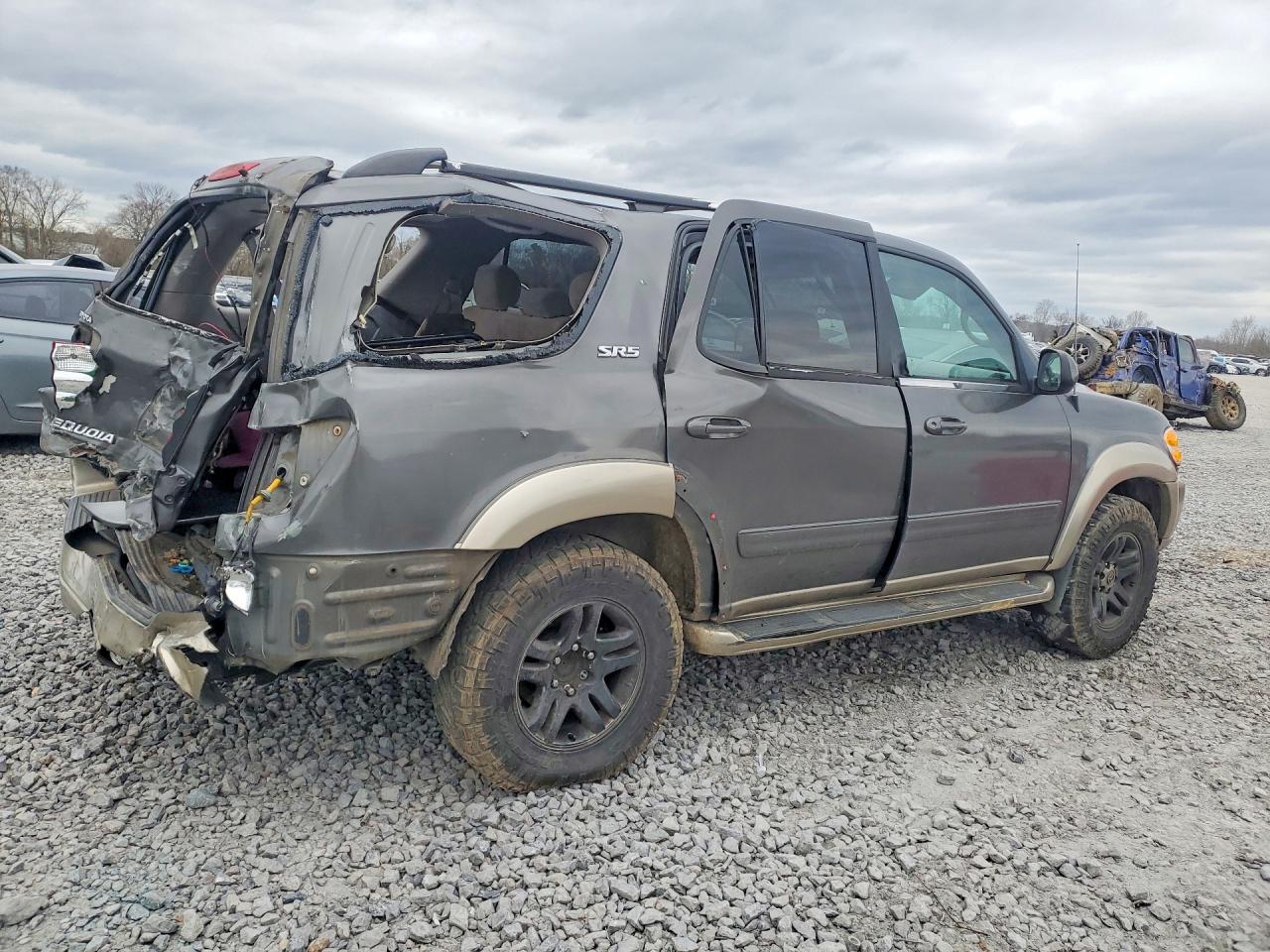 Toyota Sequoia Sr5
