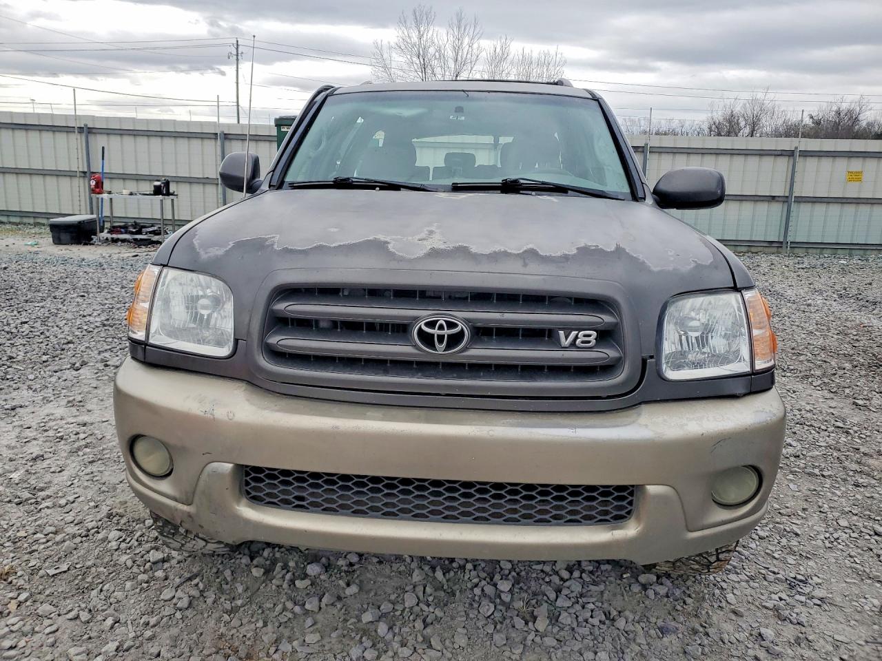 Toyota Sequoia Sr5