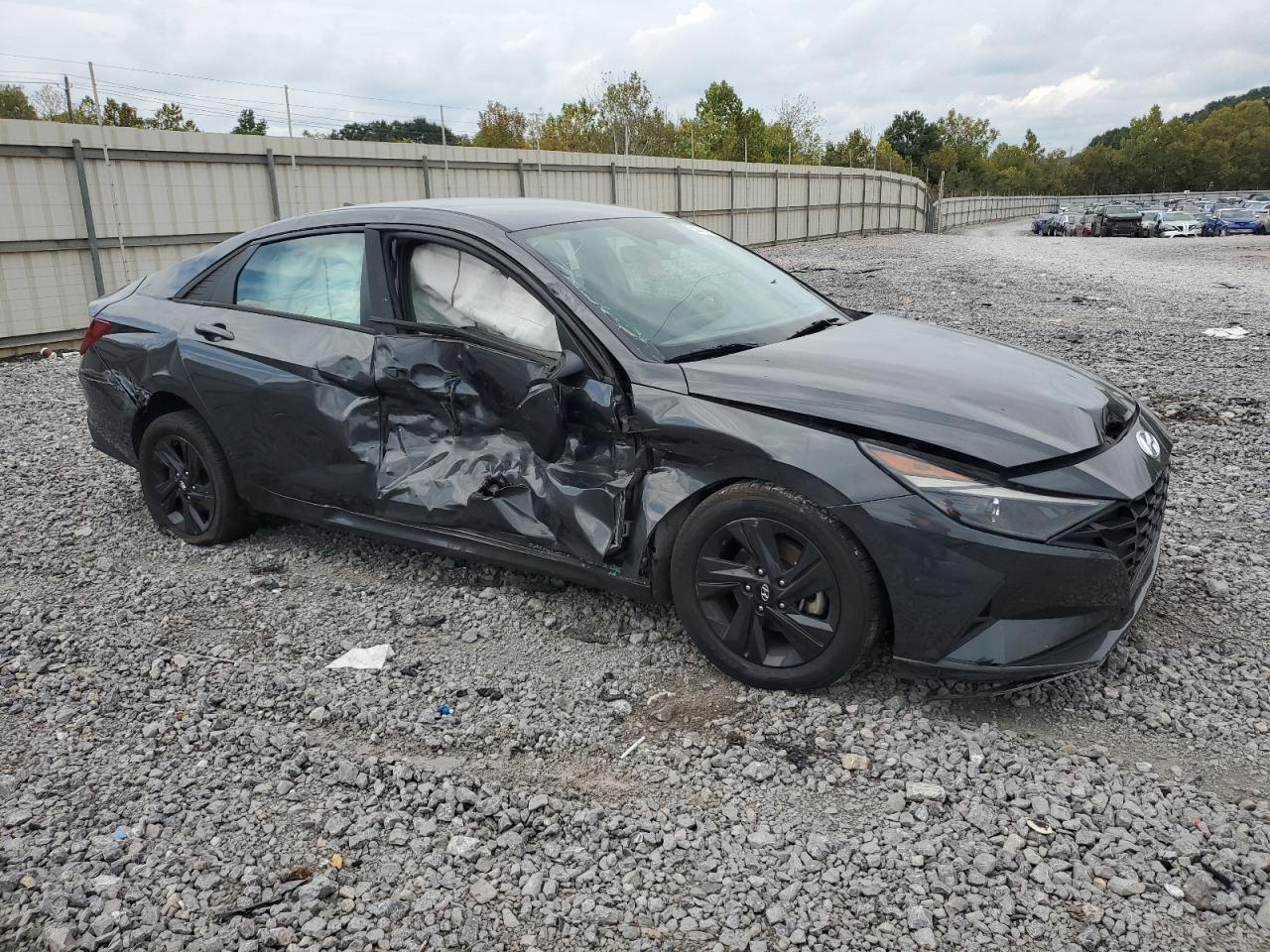 Hyundai ELANTRA Sel