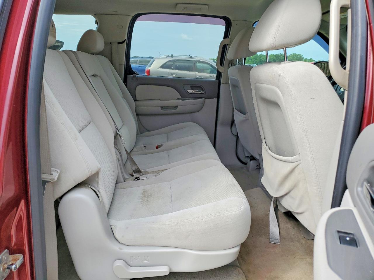 Chevrolet Suburban C1500 Ls