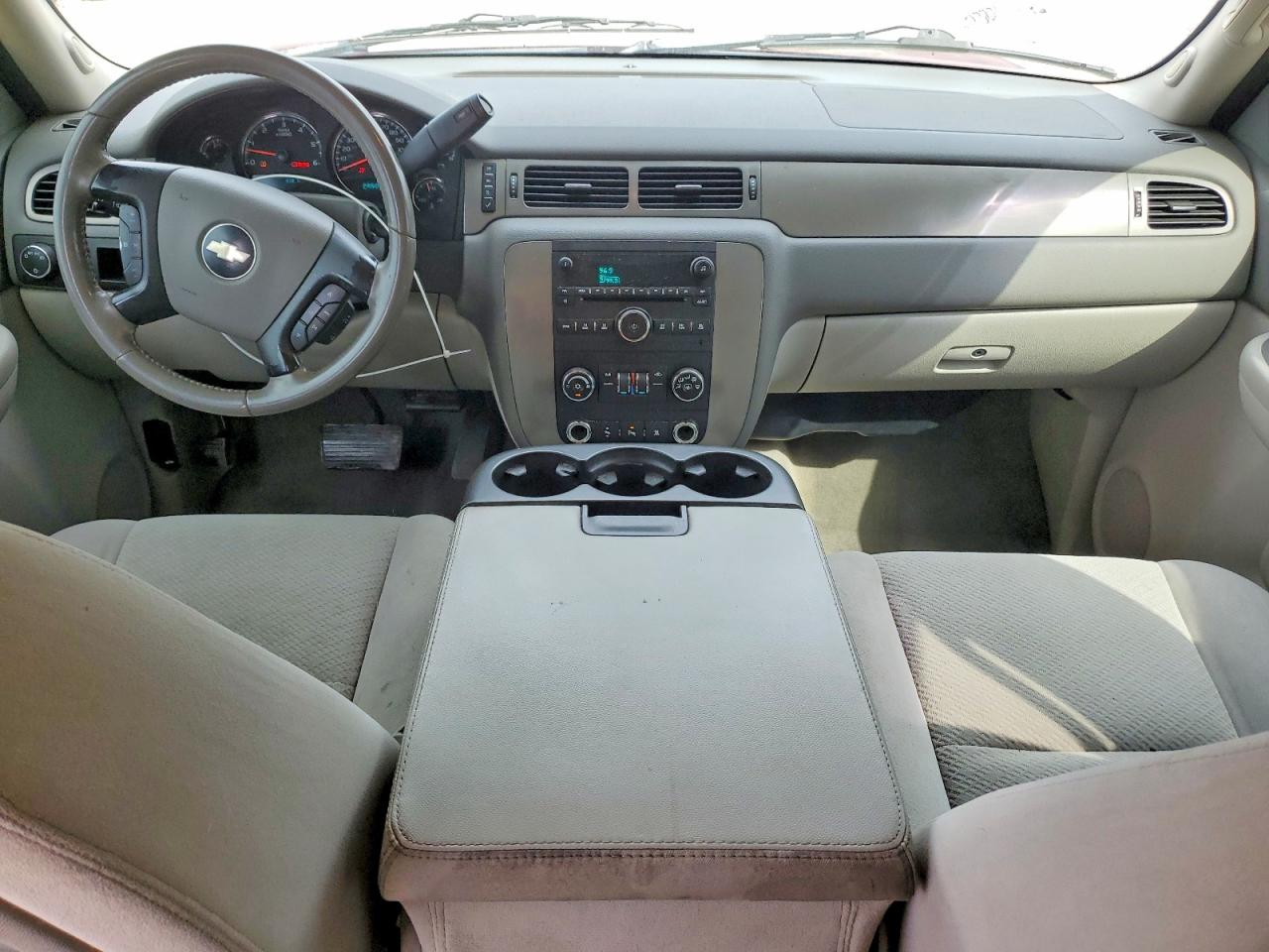 Chevrolet Suburban C1500 Ls