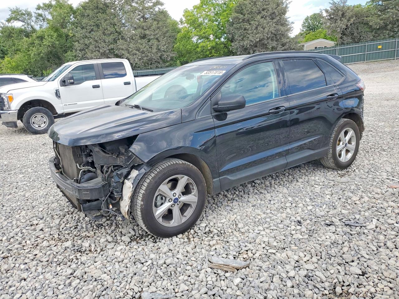 Salvage Ford Edge Image