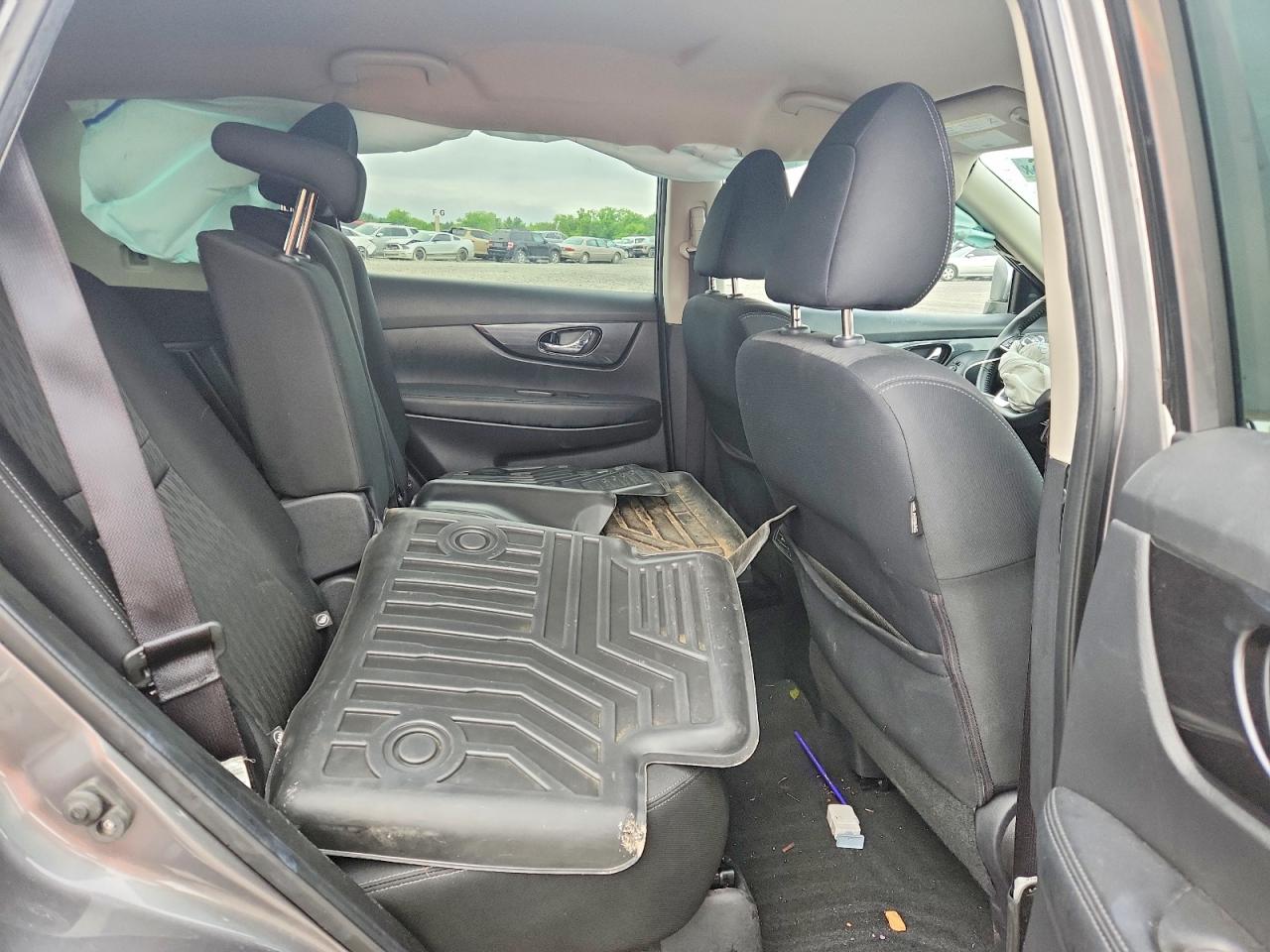 Nissan Rogue Sv