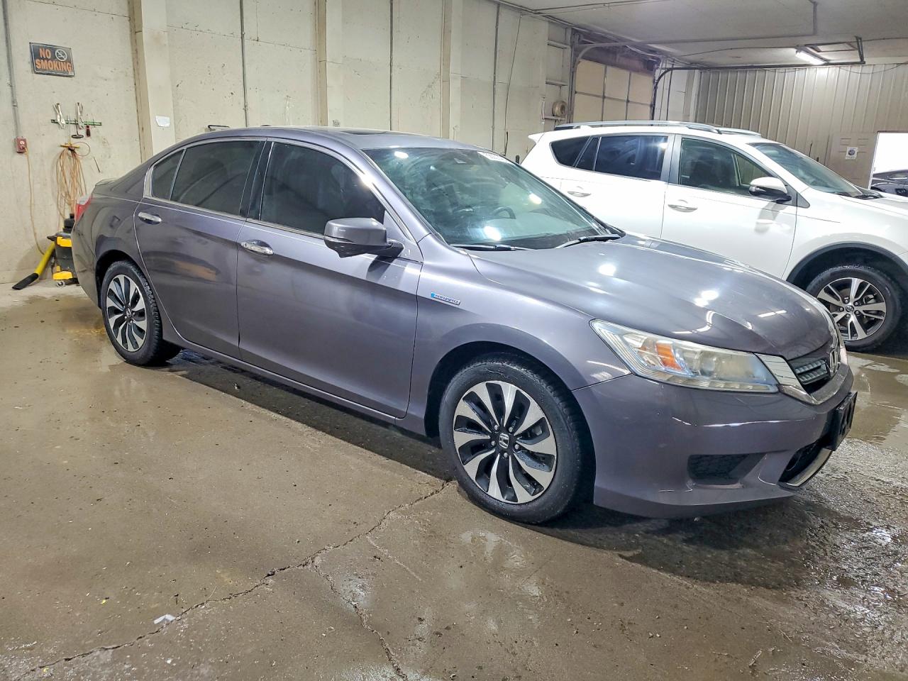 Honda Accord Touring Hybrid