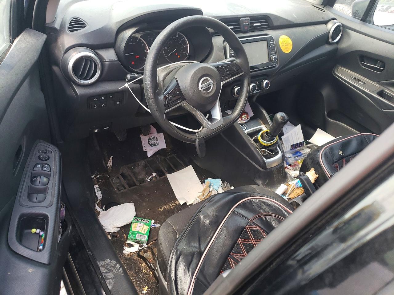 Nissan Versa S