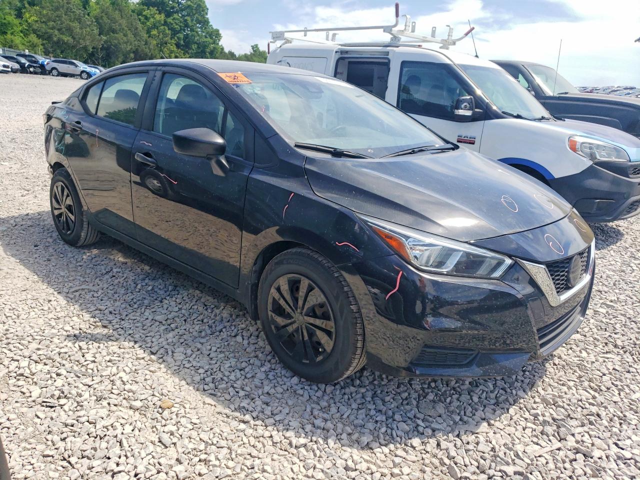Nissan Versa S