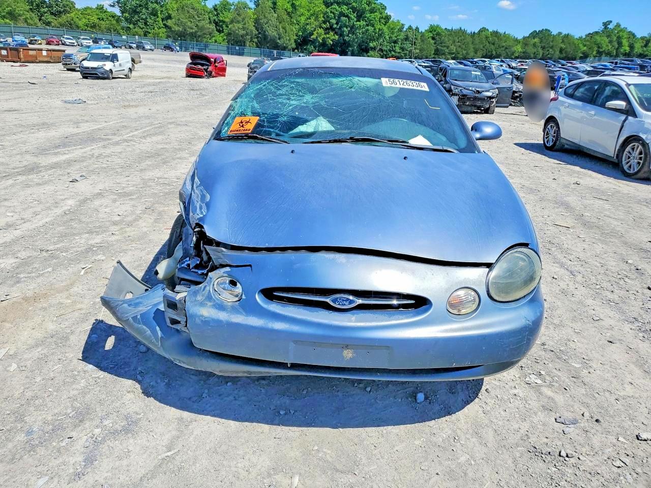 Ford Taurus Se