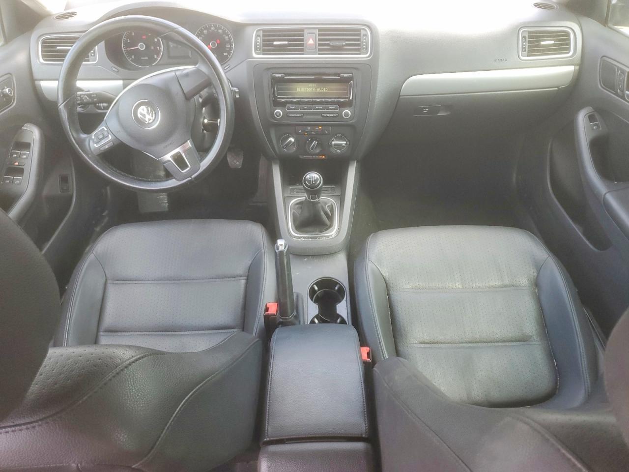 Volkswagen Jetta Se