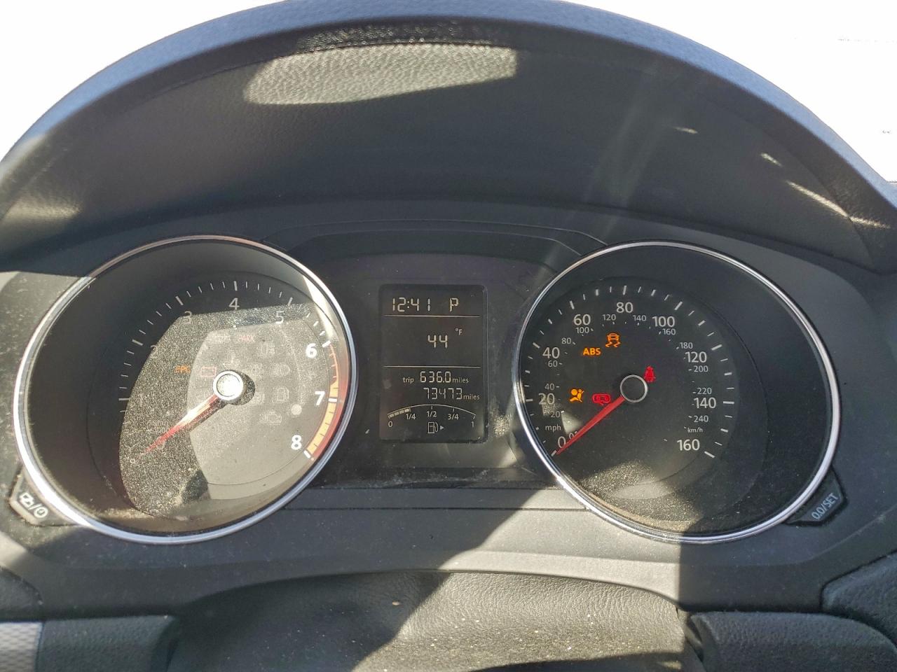 Volkswagen Jetta S