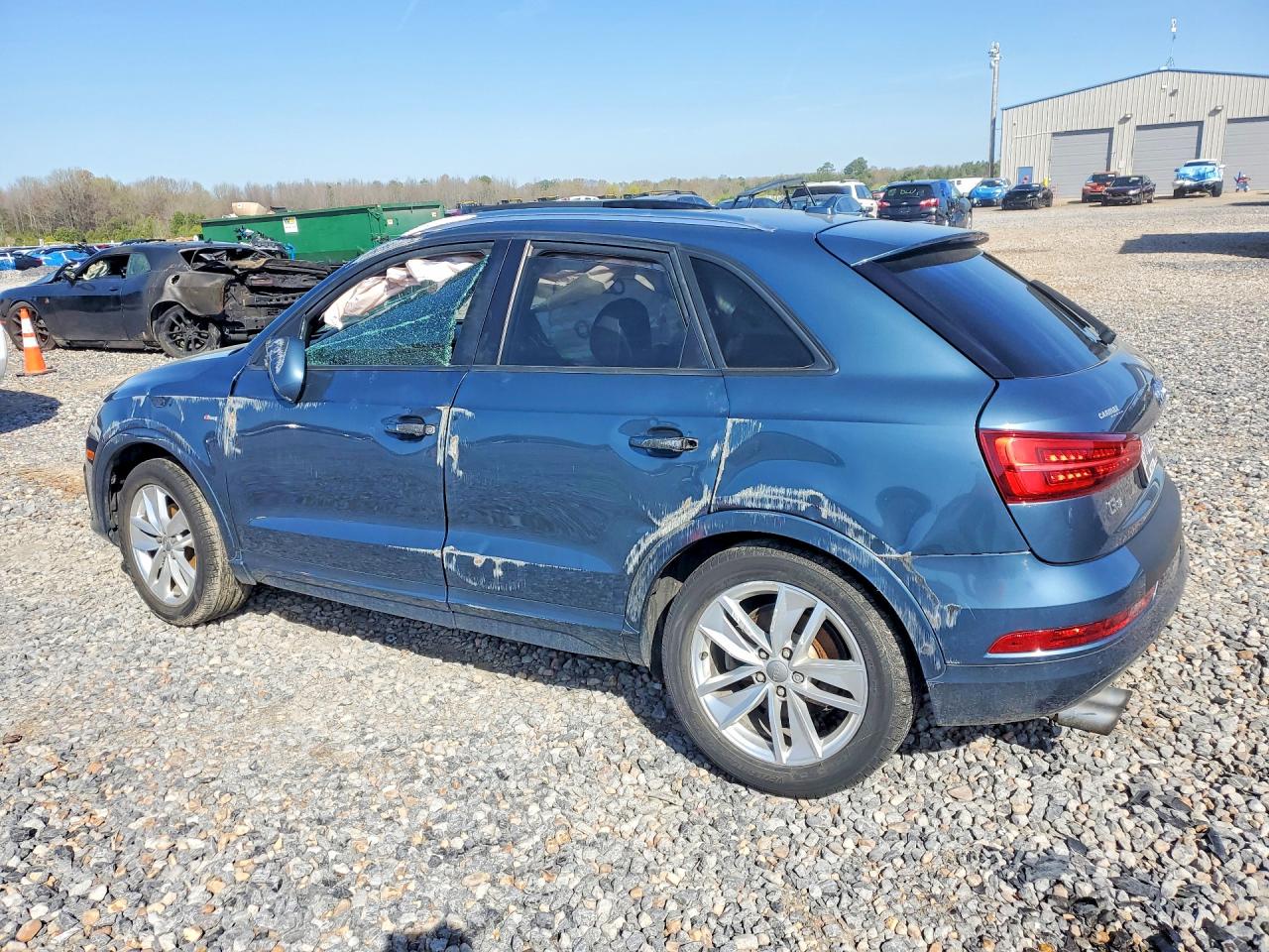 Audi Q3 Premium