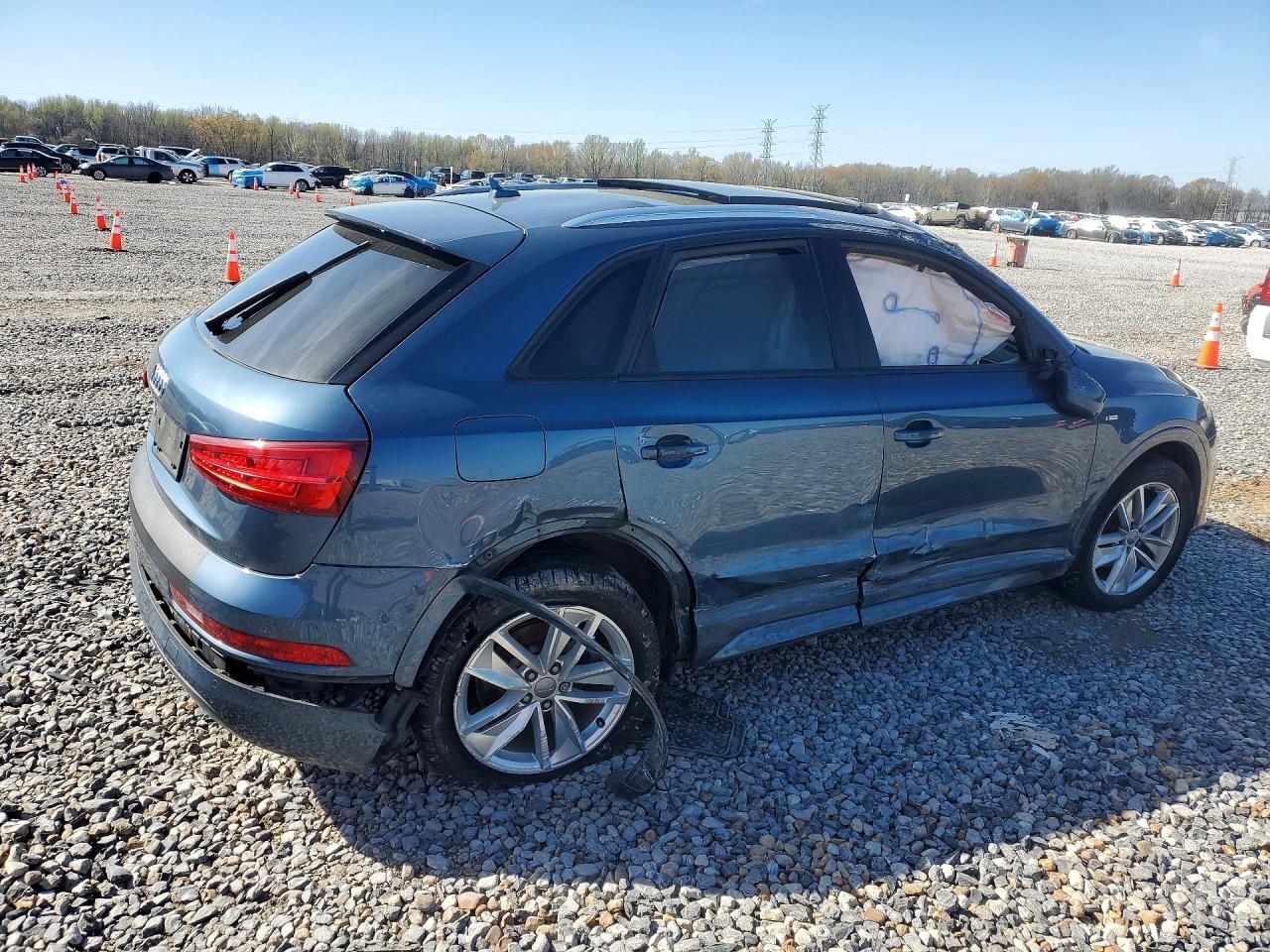 Audi Q3 Premium