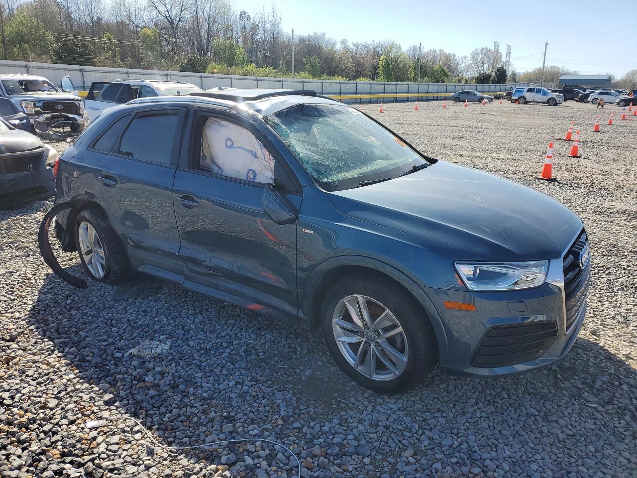 Audi Q3 Premium