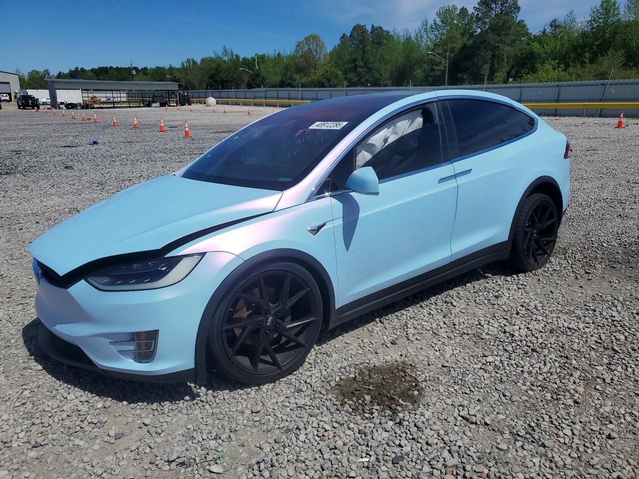 Salvage Tesla Model X Image