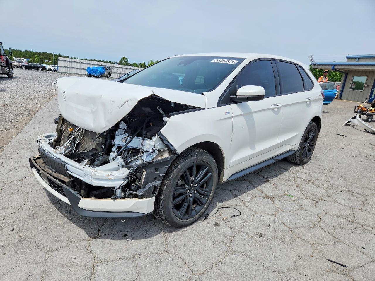 Salvage Ford Edge Image