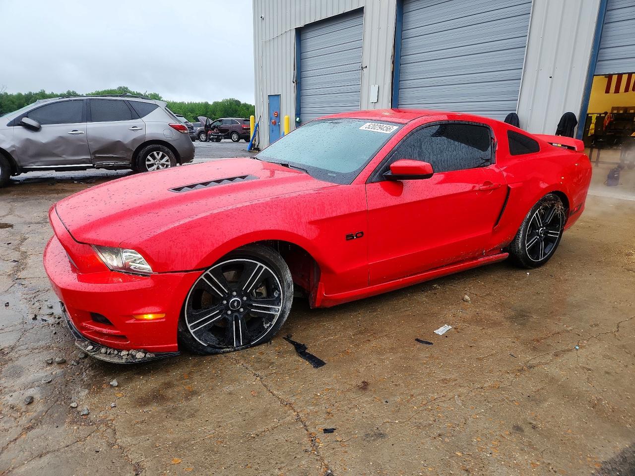 Salvage Ford Mustang Image