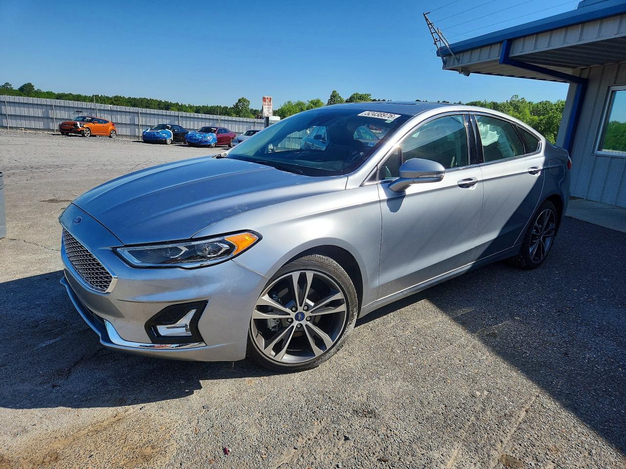 Salvage Ford Fusion Image
