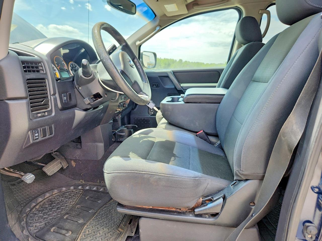 Nissan Titan Xe Ffv