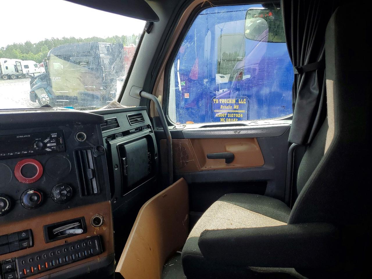 Freightliner Cascadia 126