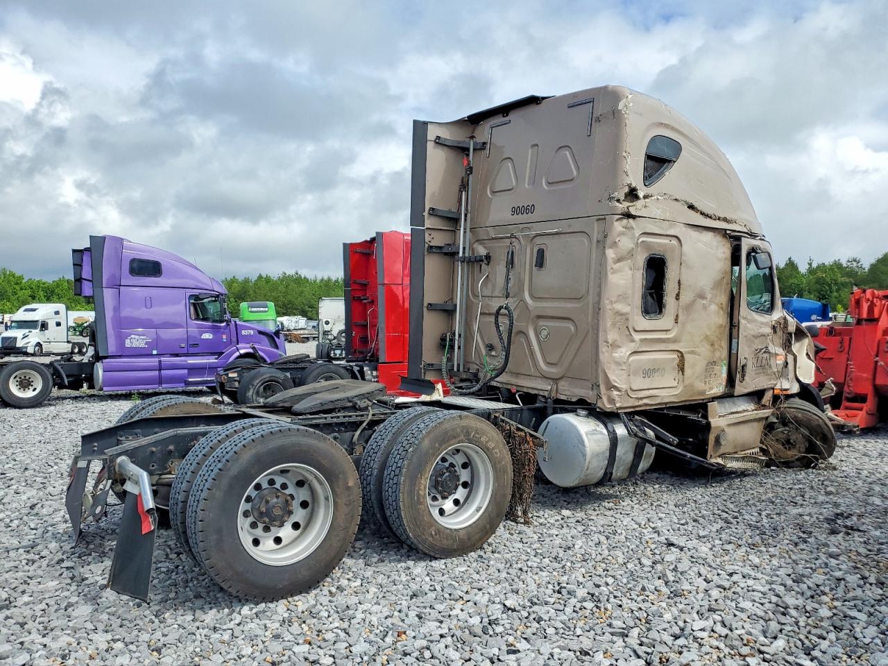 Freightliner Cascadia 126