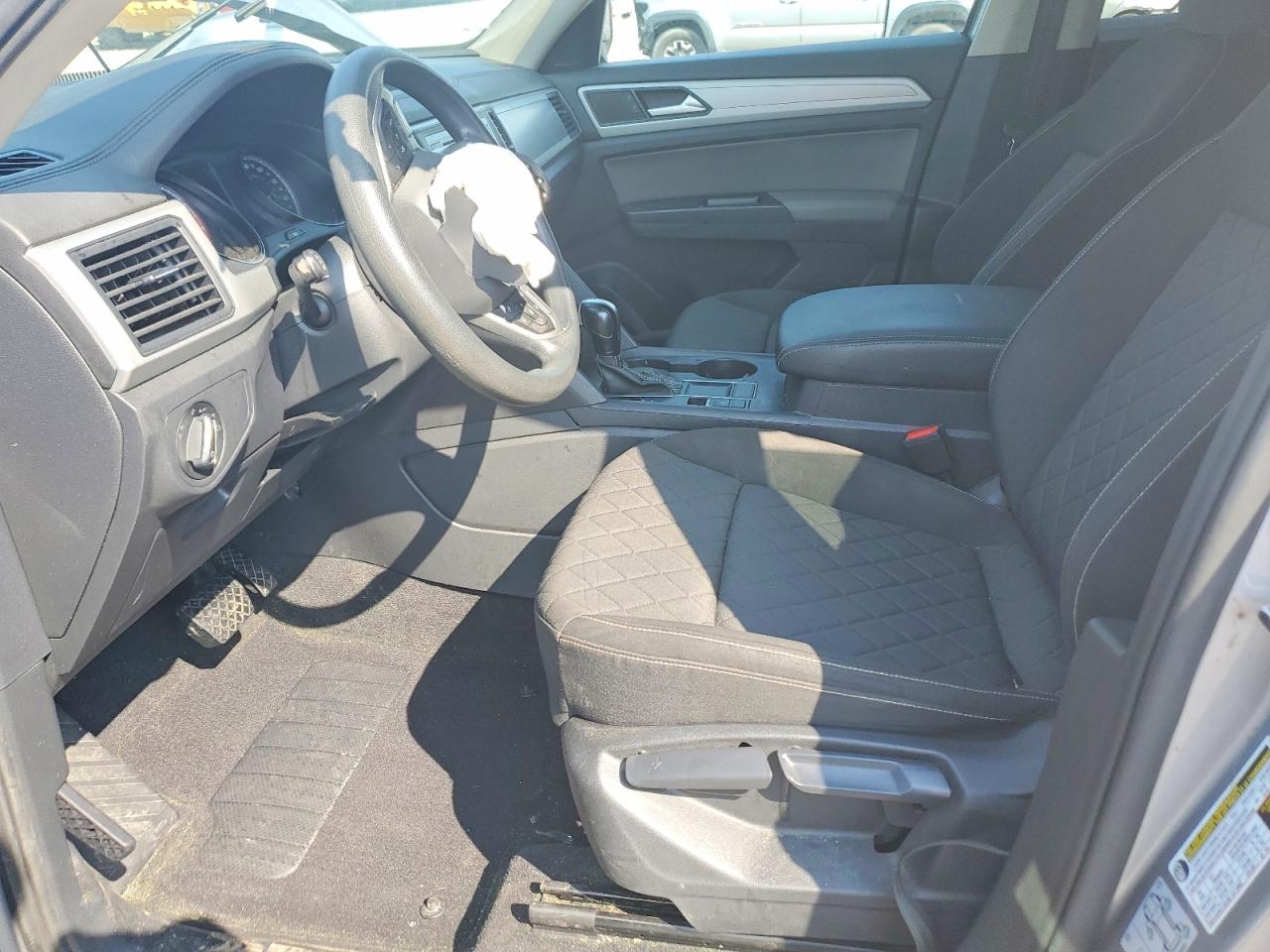 Volkswagen Atlas S