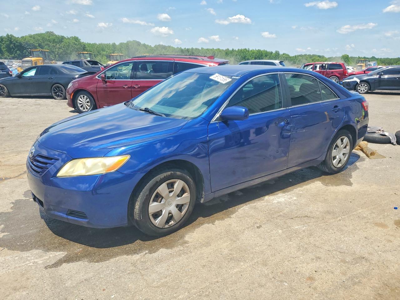 Salvage Toyota Camry Image