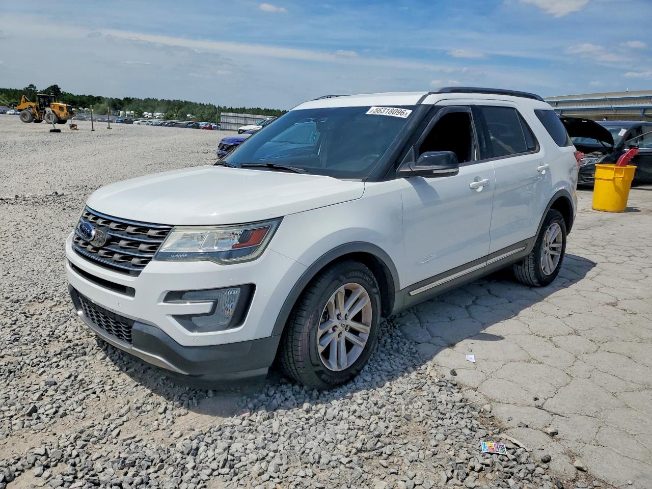 Salvage Ford Explorer Image