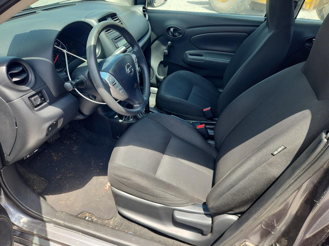 Nissan Versa 1.6 S Plus
