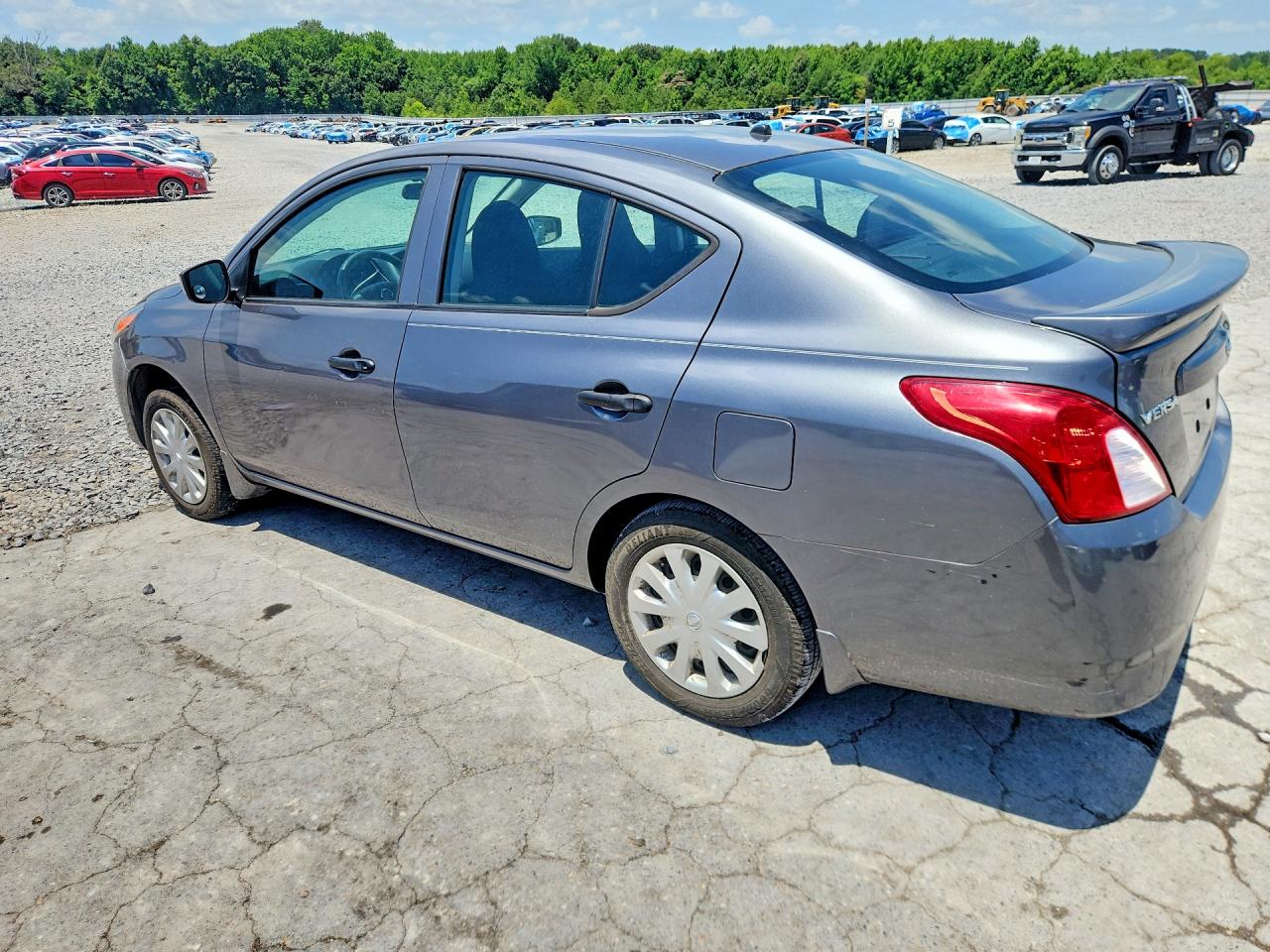Nissan Versa 1.6 S Plus