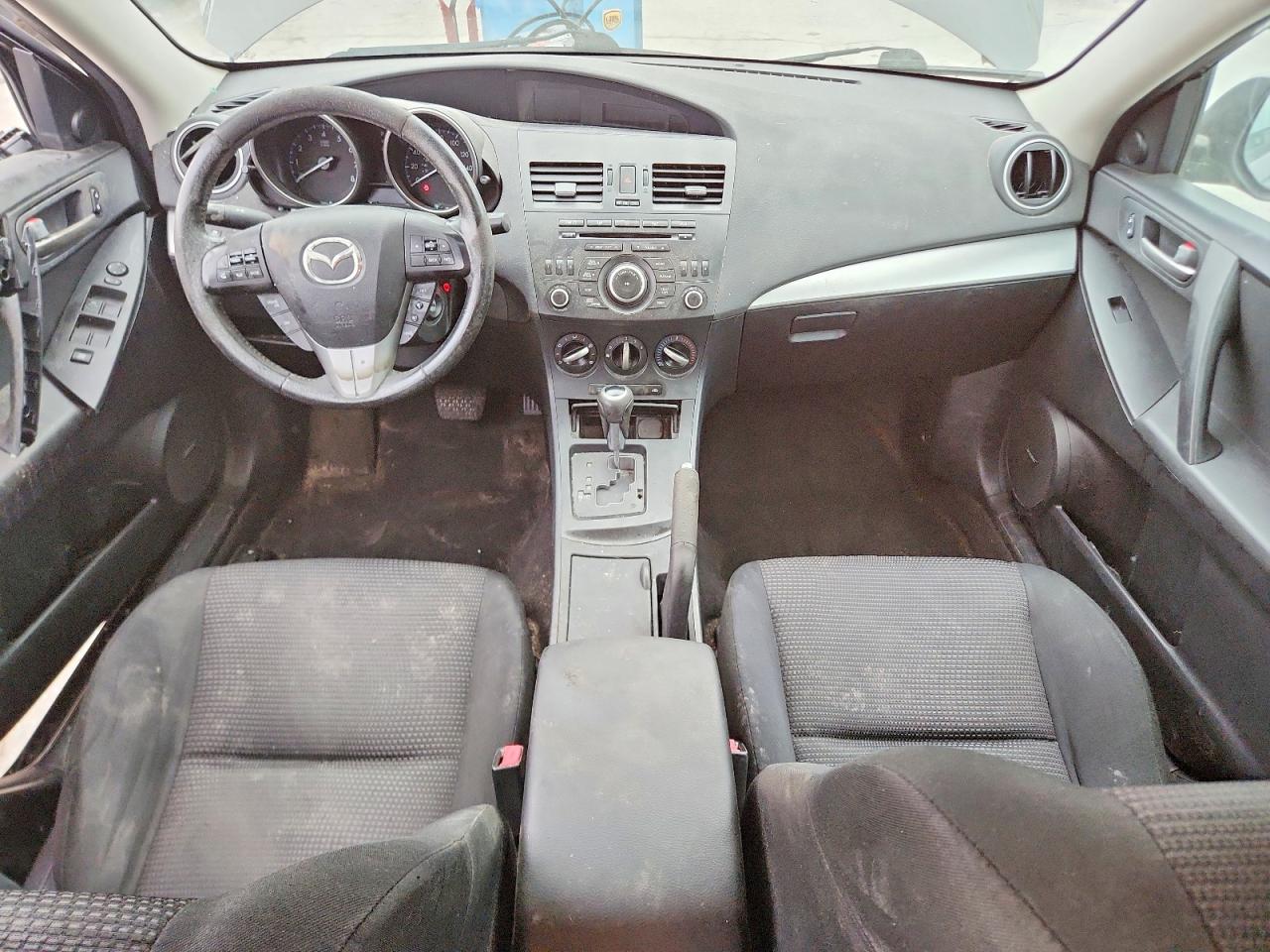 Mazda 3 I