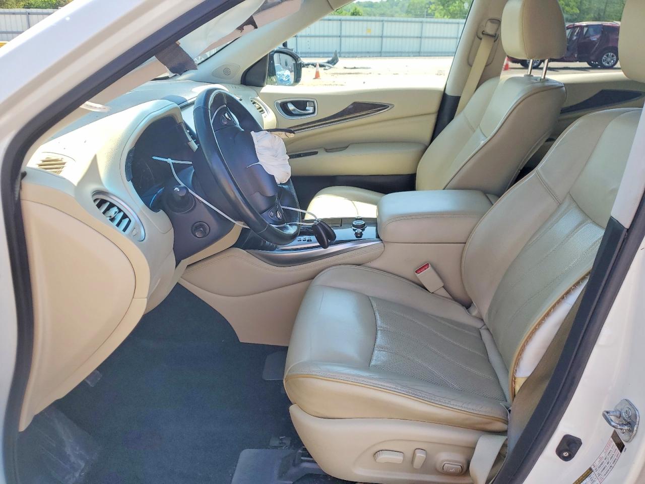 INFINITI Qx Base
