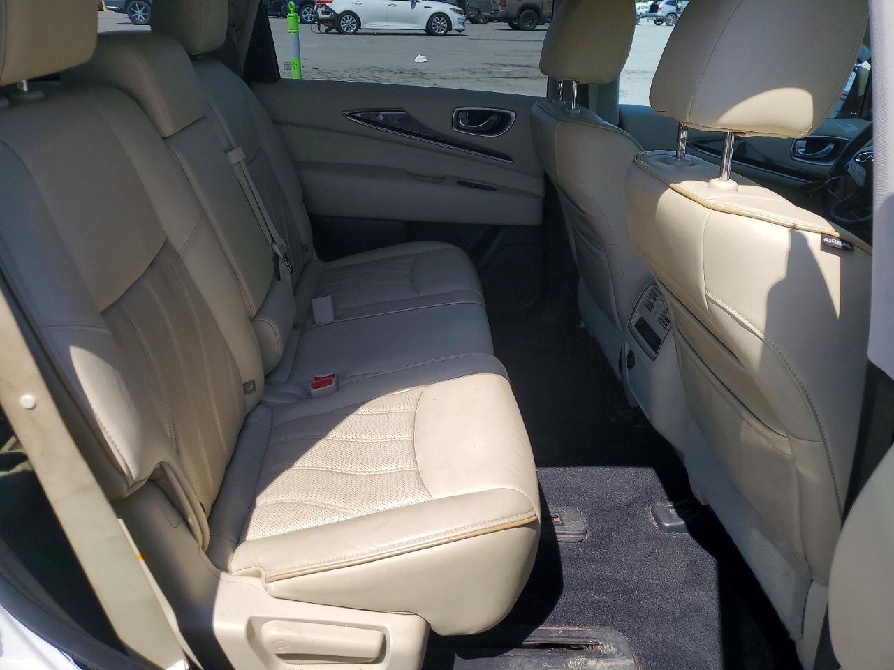INFINITI Qx Base