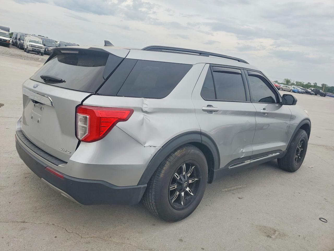 Ford Explorer Xlt