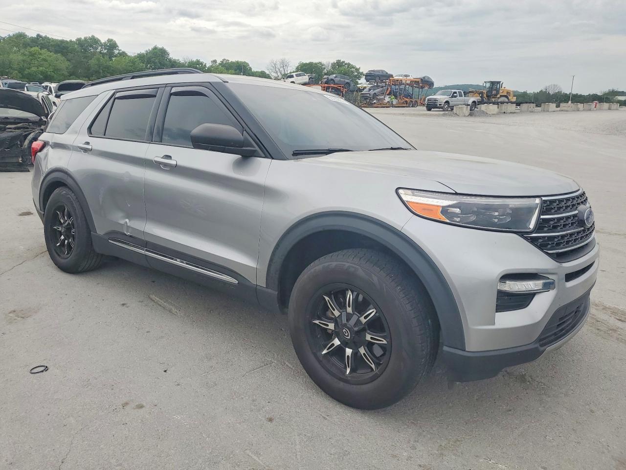 Ford Explorer Xlt