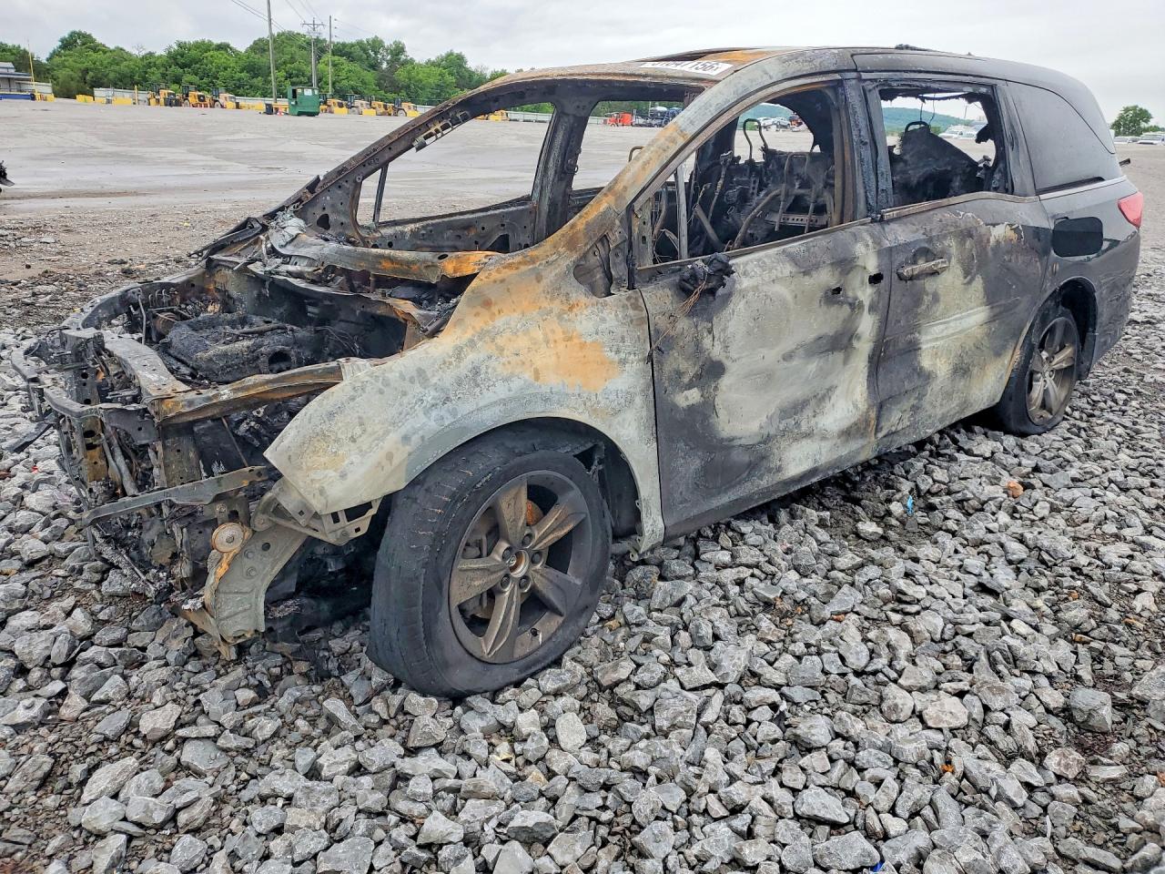 Salvage Honda Odyssey Image